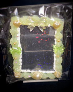 【手作り】ホイップデコ B8 硬質ケース トレカケース